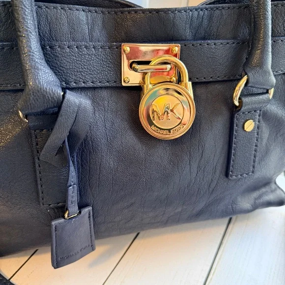 Michael Kors | Navy Hamilton Satchel with Gold Accents - Picture 3 of 12